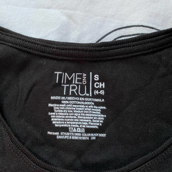 Time And Tru Black Tee Shirt - Picture 2 of 2